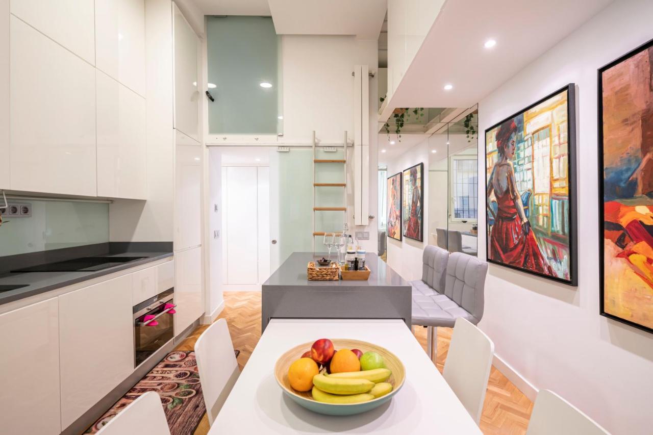 For You Rentals Apartment Temporal In The Center Of Madrid Esl5 Luaran gambar