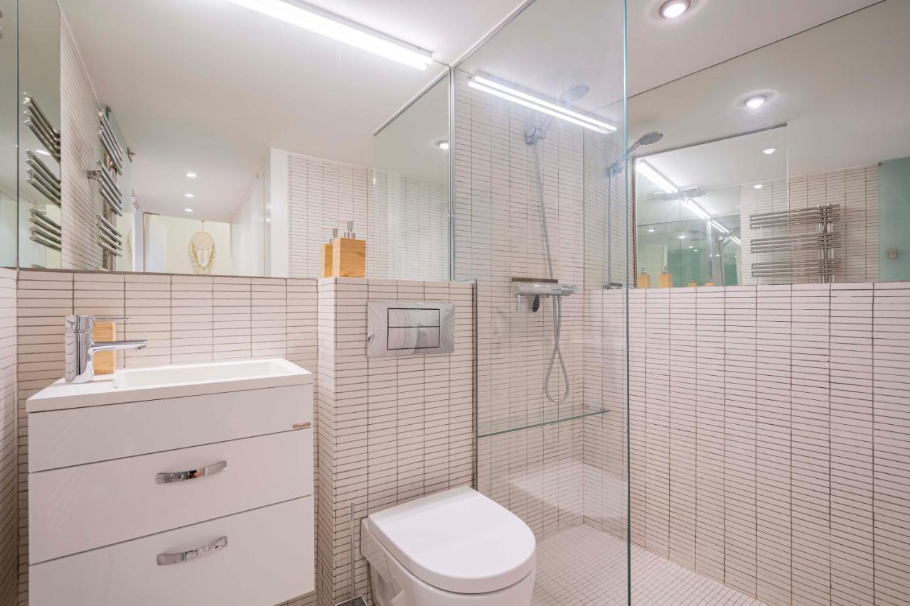 For You Rentals Apartment Temporal In The Center Of Madrid Esl5 Luaran gambar