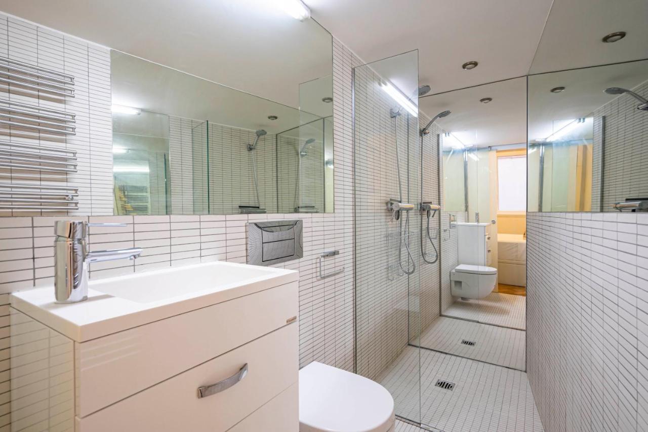 For You Rentals Apartment Temporal In The Center Of Madrid Esl5 Luaran gambar